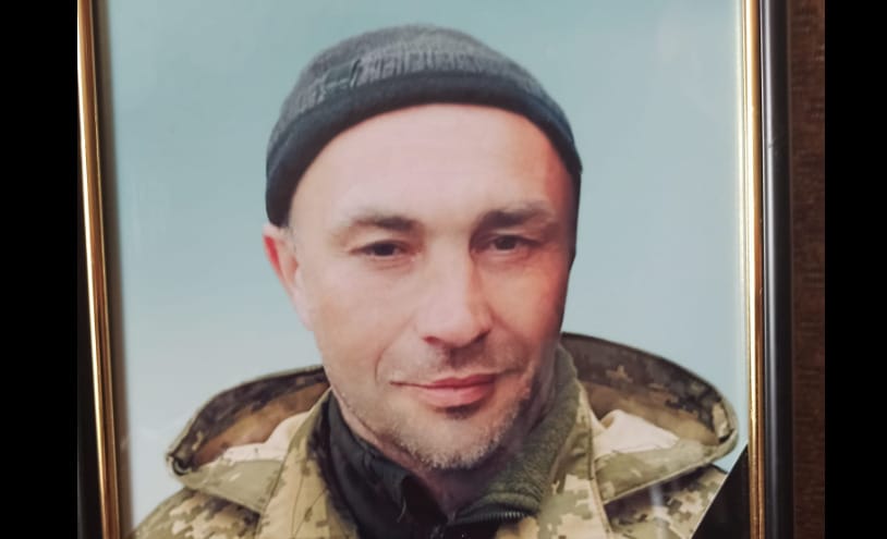 Az internetet bejárt videóról tudta meg az agyonlőtt ukrán katona édesanyja, hogy meghalt a fia