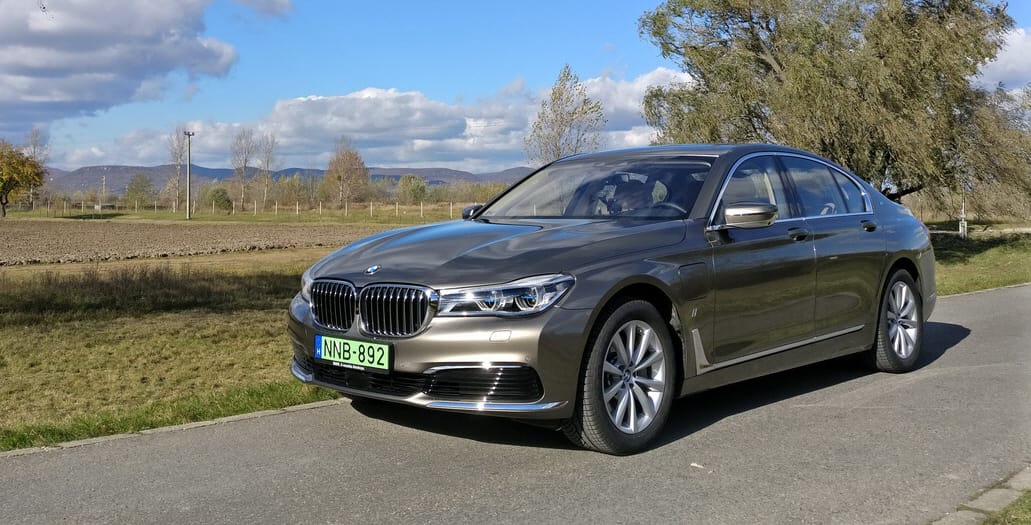 BMW 740e teszt: hibrid zászlóshajó