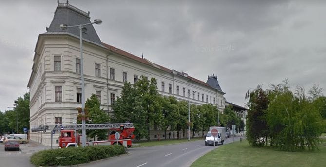 Megszólalt a 22 év után elküldött makói gimnáziumigazgató