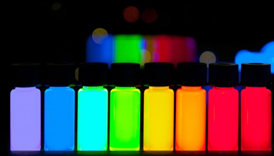 A Samsung szerint az OLED csak kicsiben jó, a tévékre van egy jobb ötletük