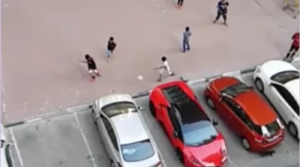 Focikapunak használták a gyerekek a méregdrága Lamborghinit – videó