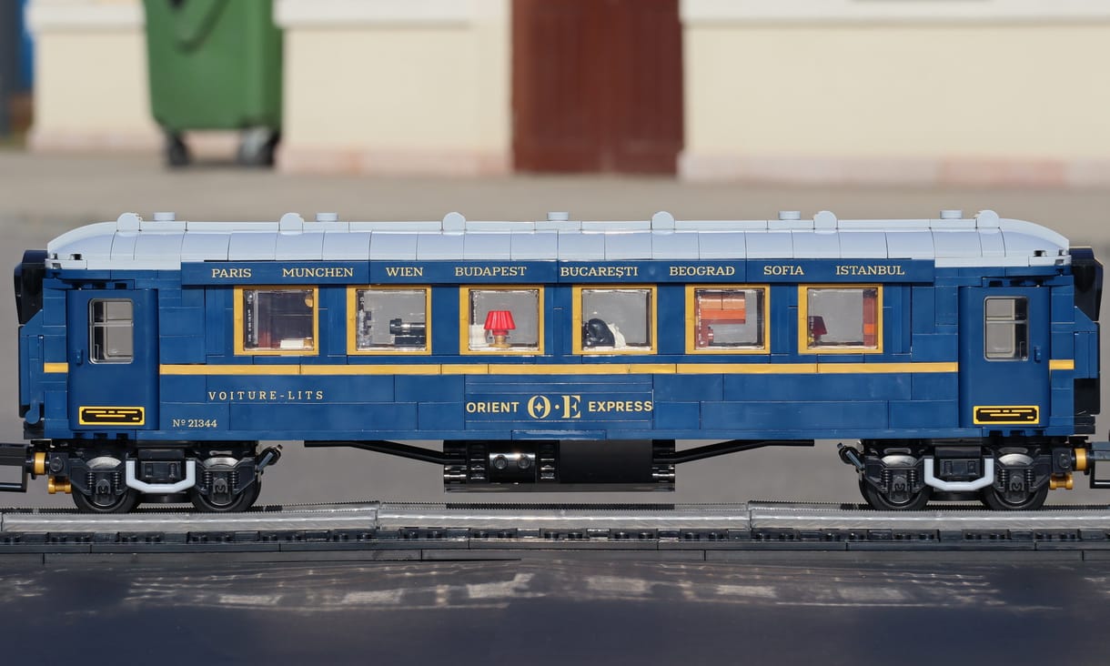 Egyetlen jegy 28 millió forint a luxusvonatra – Legóból építettük meg a legendás Orient Expresszt