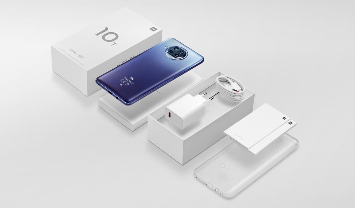 Fricska az Apple-nek: a Xiaomi úgy tünteti el a műanyag 60%-át, hogy közben megtartja a töltőt