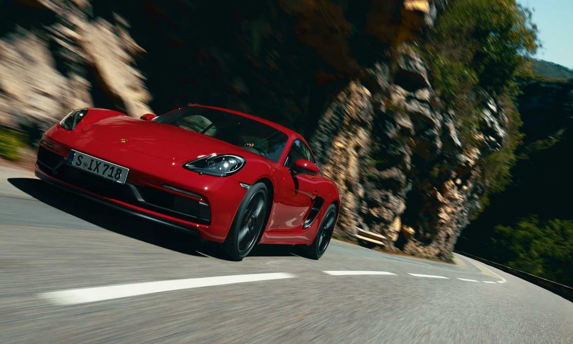 Élménygép: kereken 400 lóerős a legújabb kis Porsche