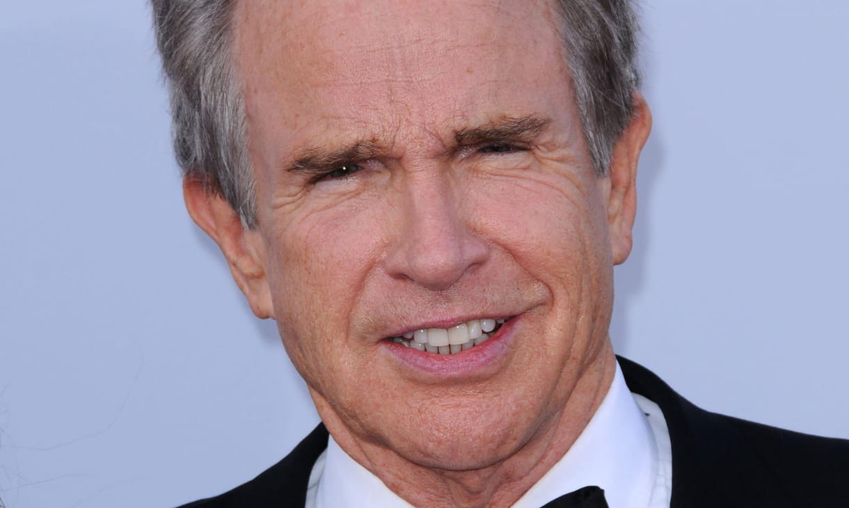 Warren Beatty-t azzal vádolja egy nő, hogy 14 évesen szexre kényszerítette