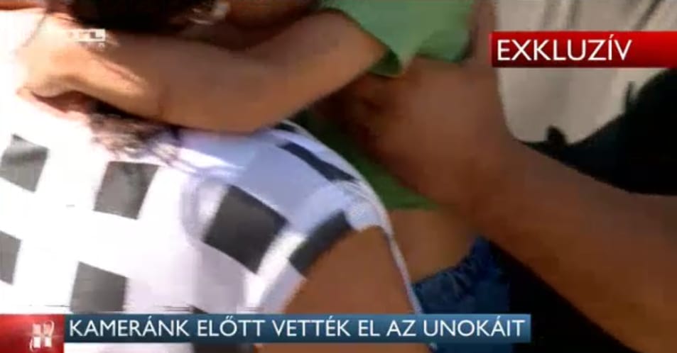 Kamerák előtt vette el a gyámhivatal a nagymamától a gyerekeket