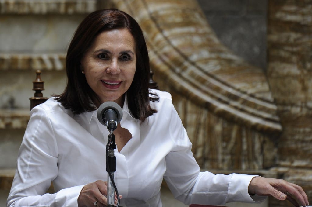 Bolívia megszakította a diplomáciai kapcsolatokat Venezuelával