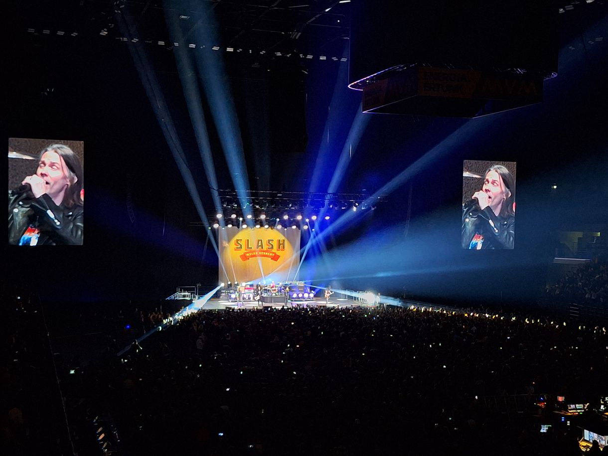 Aki tud, az a Guns N’ Roses-on kívül is tud – ilyen volt a Slash koncert Budapesten