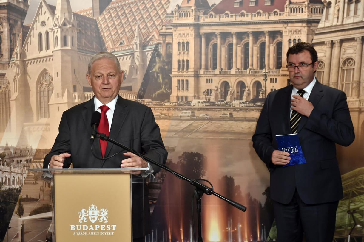 Titkos mérések szerint elolvadt Tarlós előnye, de a nyilvános számok szerint sokkal vezet Karácsony előtt