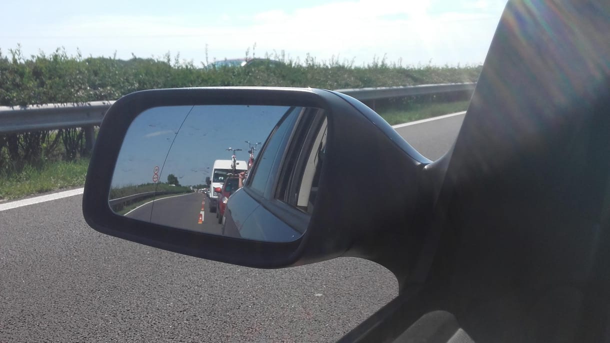Kilométeres sor az M5-ösön, és az M7-es is kezd beállni