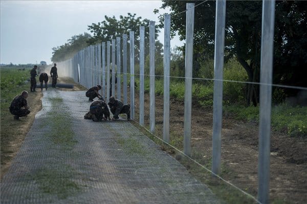 Magyarország éjfélkor lezárja a horvát–magyar zöldhatárt