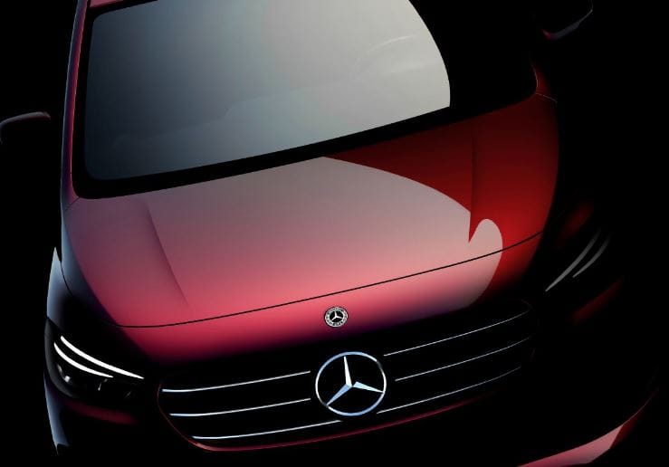 Áprilisban mutatkozik be a Mercedes új modellje, a T-osztály