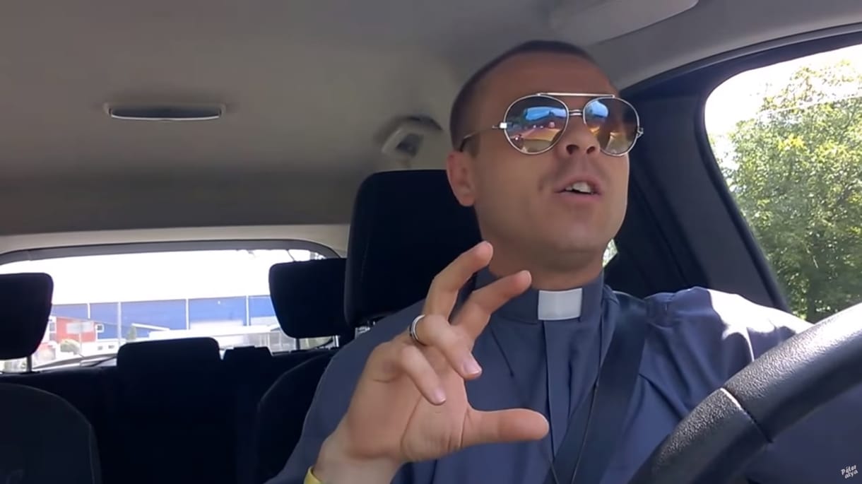 Elnémította az egyház a Habonyról kérdező katolikus papot