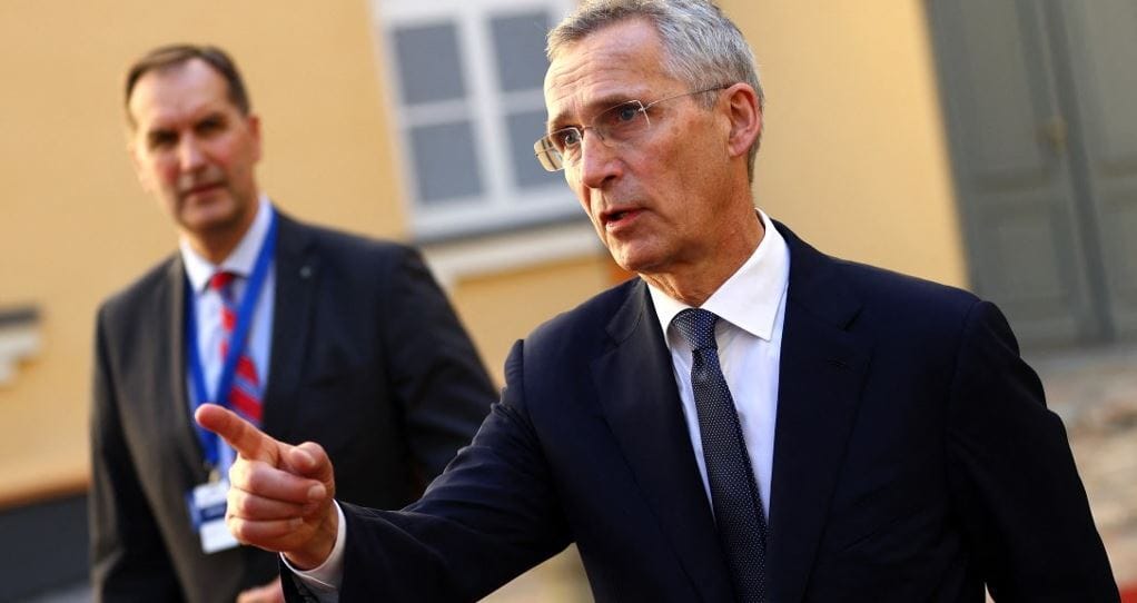 A NATO-főtitkár személyesen jön Budapestre tisztázni, miért kéri Orbán, hogy kivételezzenek Magyarországgal