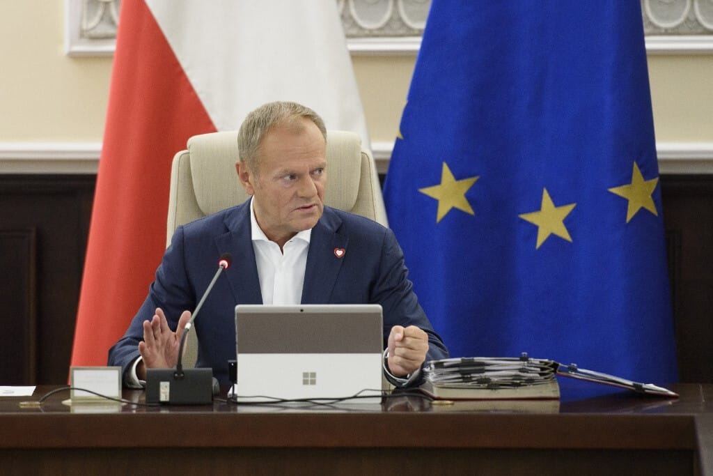 Csak az jöjjön, aki be akar illeszkedni – üzente a migránsoknak Tusk lengyel miniszterelnök