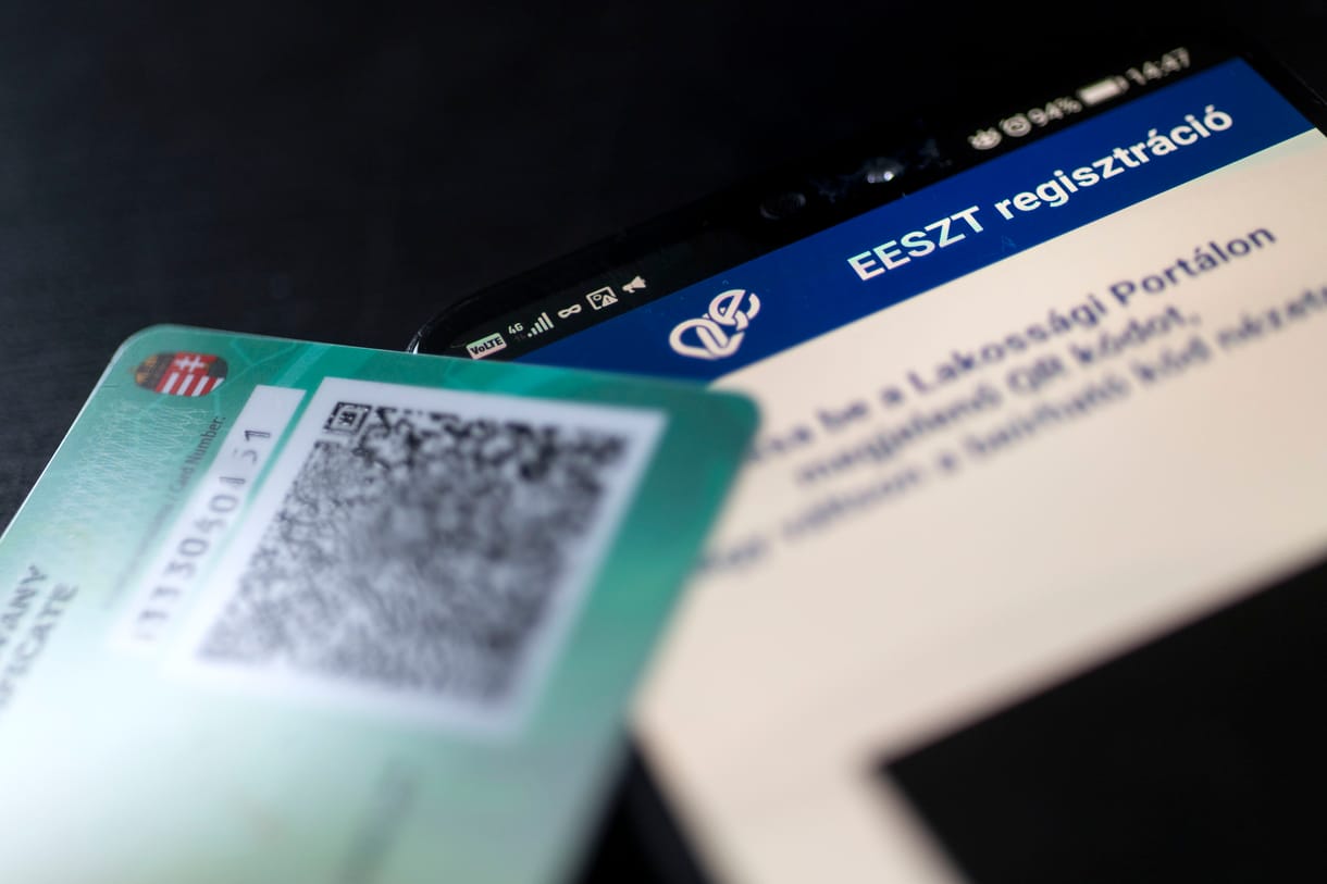Ezúttal egy miniállammal állapodott meg a külügy az oltási igazolvány elfogadásáról