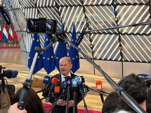 Uniós vezetők Ukrajna 2030-as EU-tagságáról beszélnek Brüsszelben