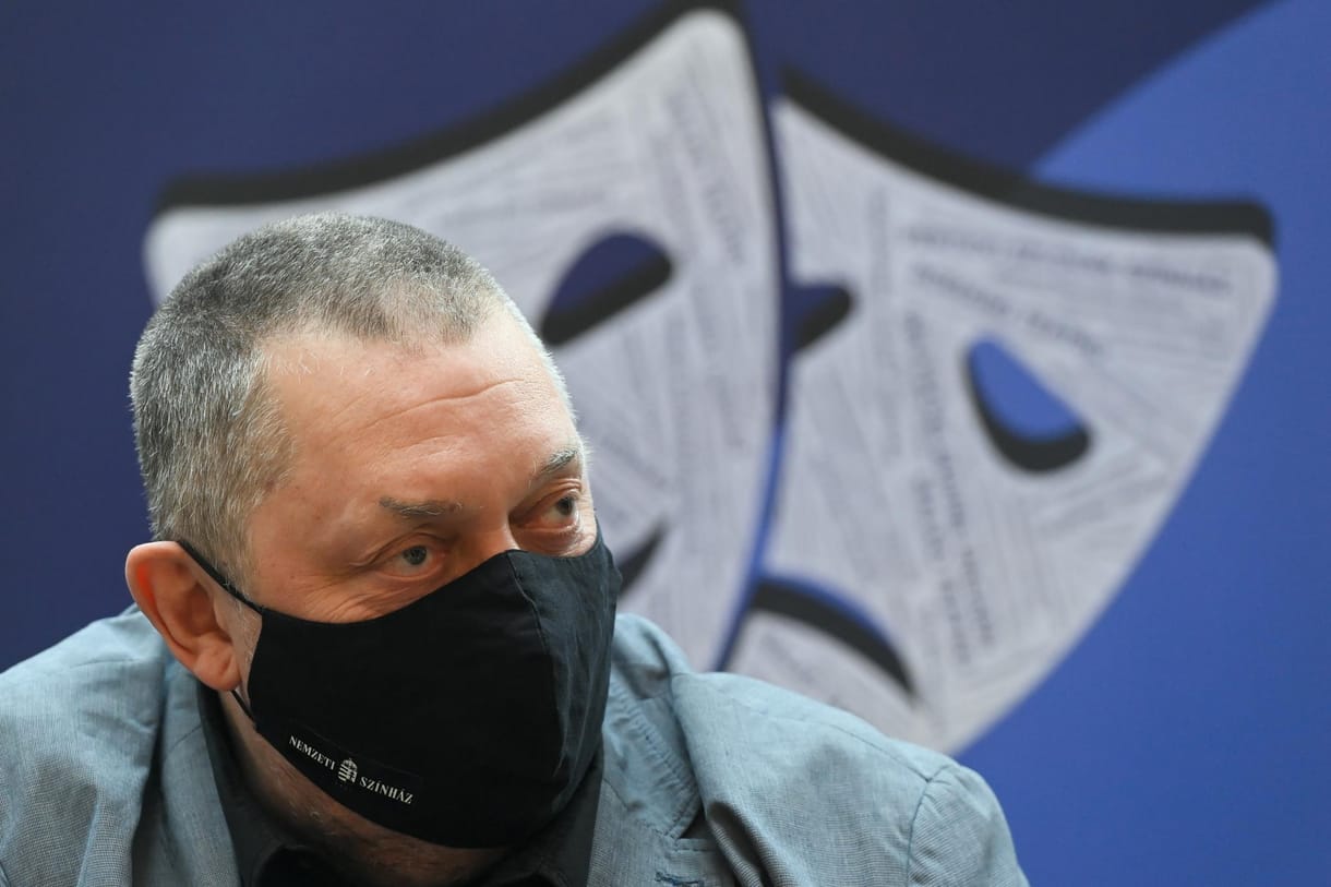 Egy új könyvtárral és folyóirattal alapozza meg Vidnyánszky Attila az átalakított SZFE szellemi műhelyét