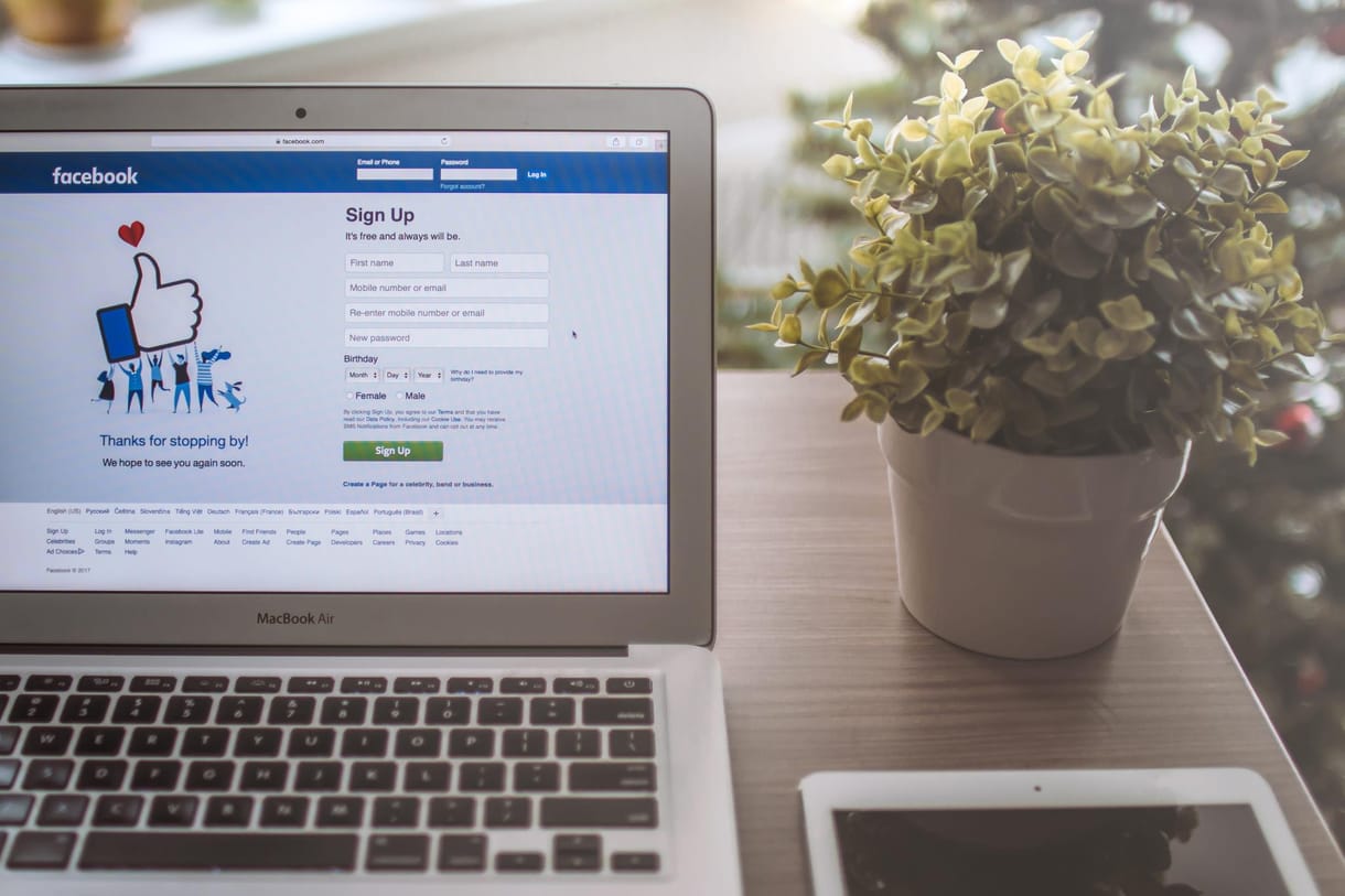 Ügyes trükkel kerülné ki a Facebook az Apple tiltását