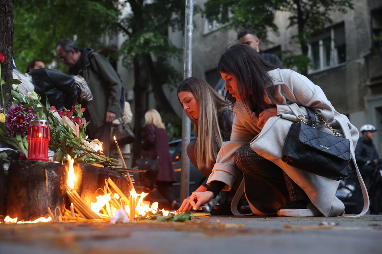 Vucic terrorcselekménynek nevezte a csütörtök esti szerbiai lövöldözést