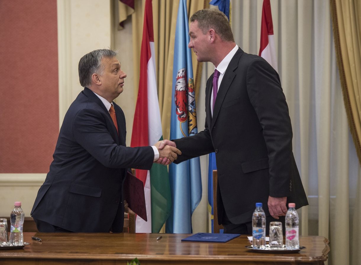 Újabb MSZP-s fellegvárba látogat Orbán
