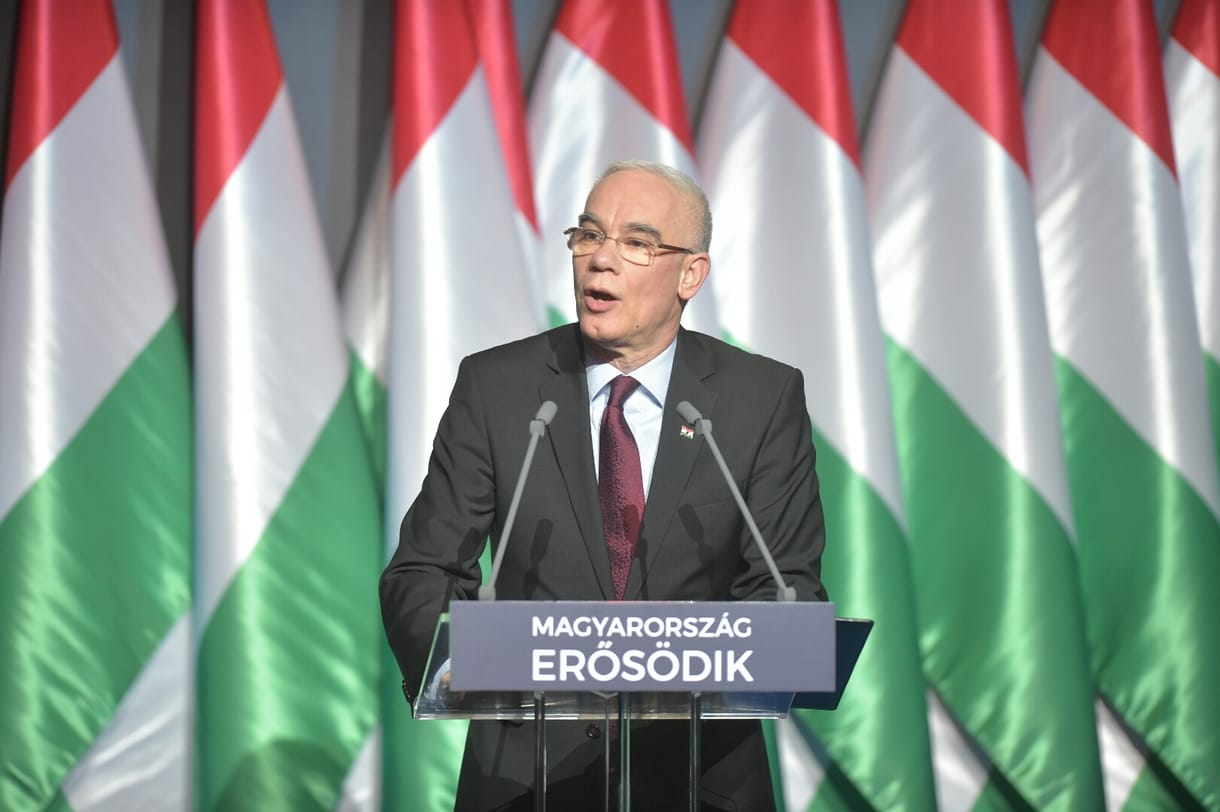 Újabb posztról mondott le Balog Zoltán