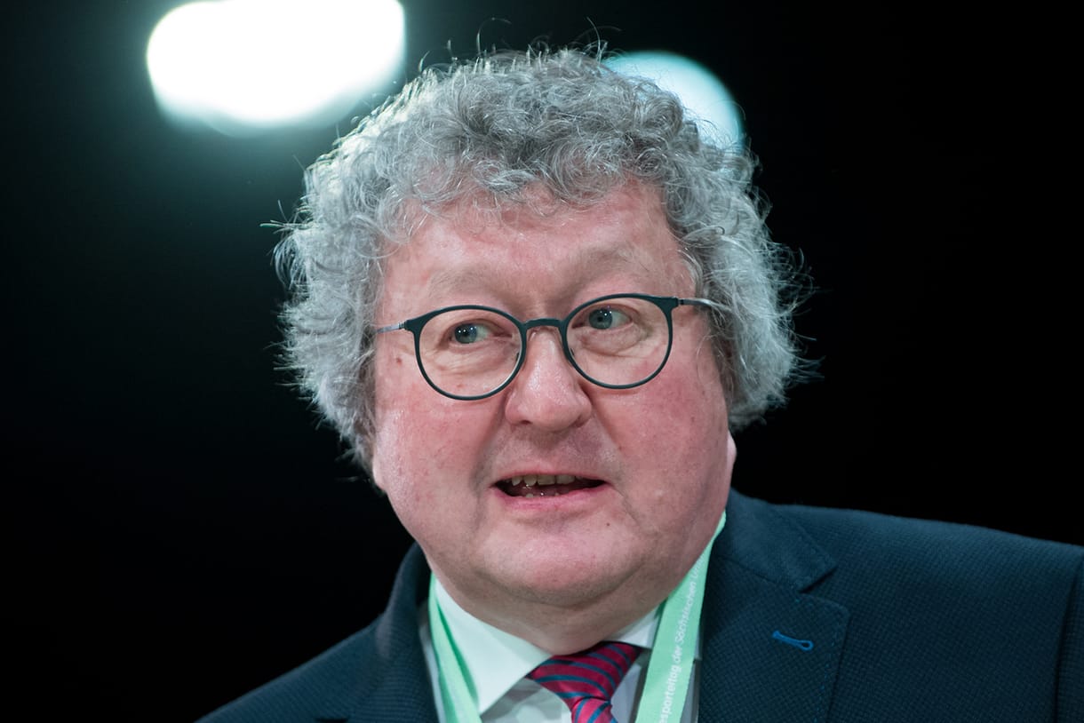 Spiegel: Werner Patzelt, az MCC-s, aki megértést és bizalmat kér az Orbán-kormánynak
