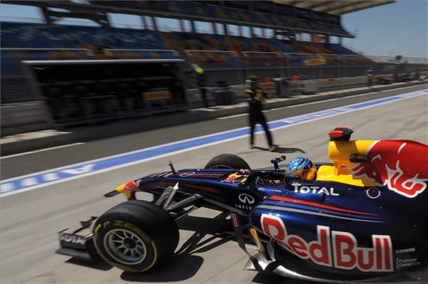 Török Nagydíj: Vettel indul az élről