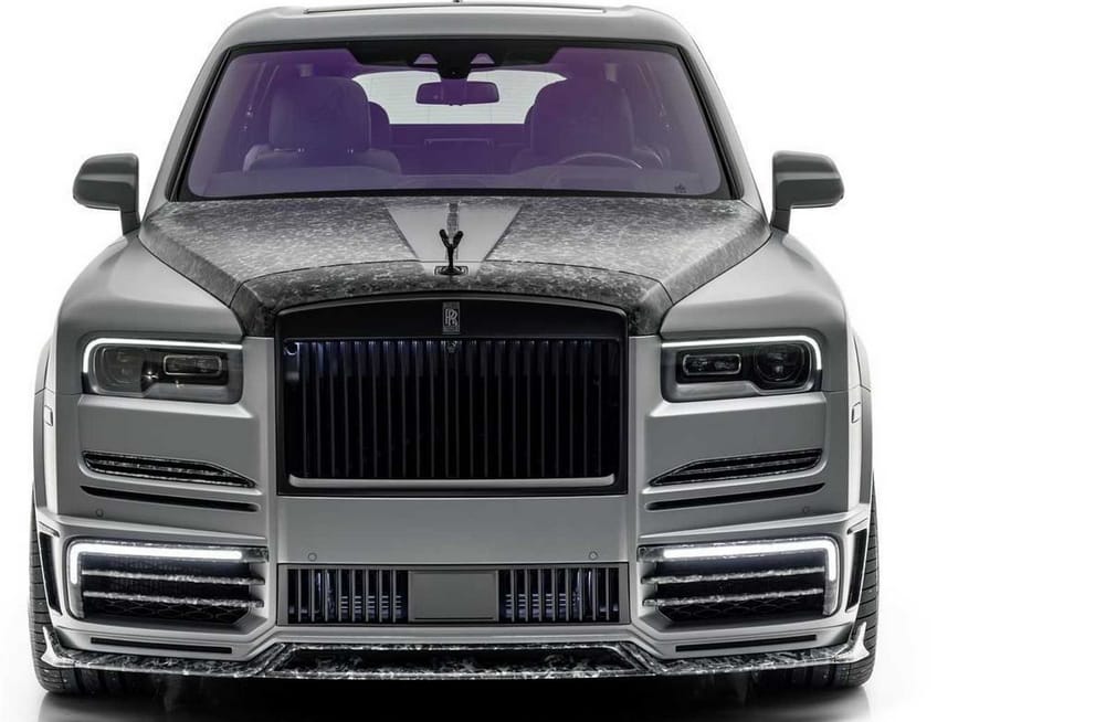 Alaposan megvadították a Rolls-Royce szabadidő-autóját
