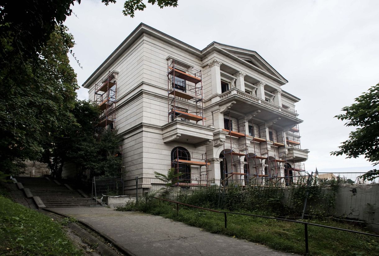 Nem a semmiből bukkantak elő az MNB-vel üzletelő máltai céglovagok