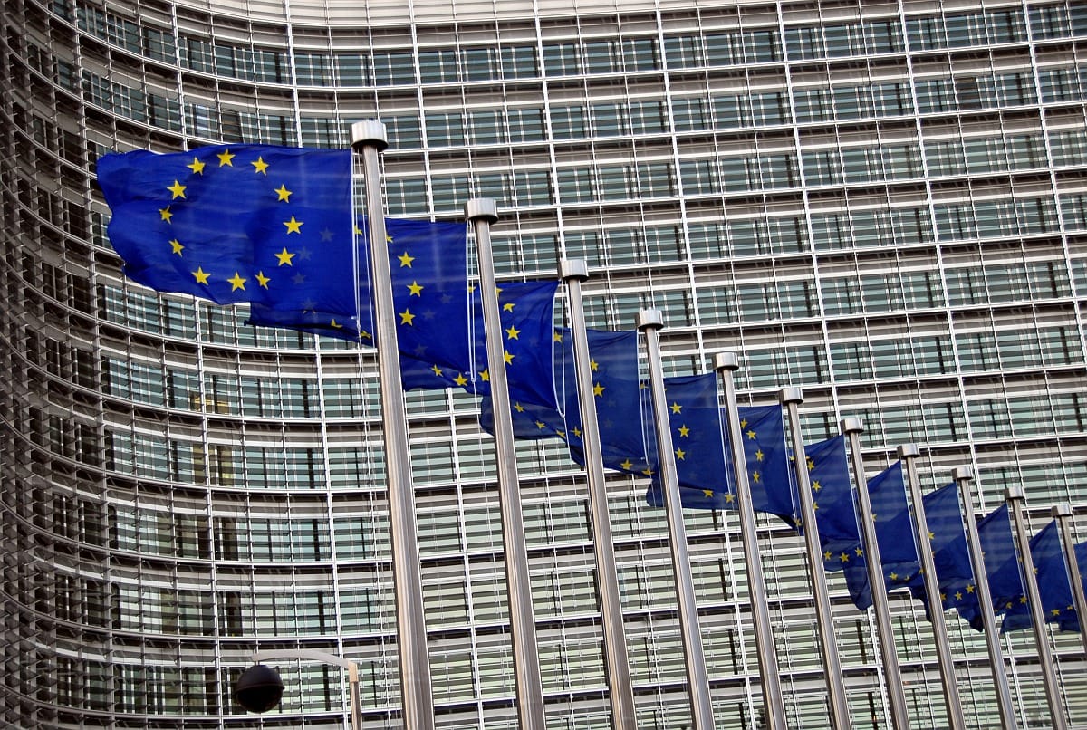És akkor a vb helyett arra tippelhetünk, kapunk-e EU-pénzt