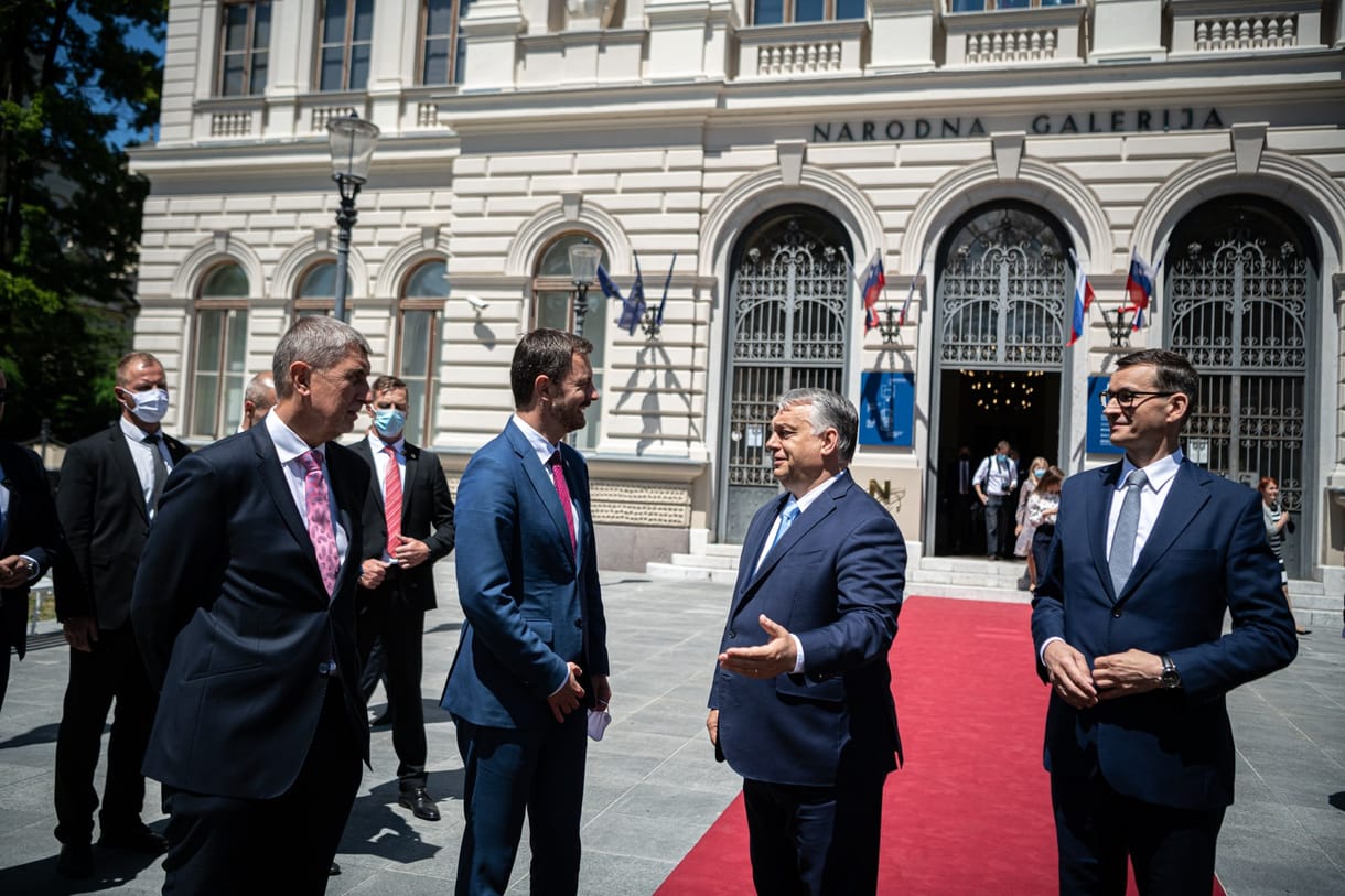 Die Welt-kommentár: Brüsszel felrobbantotta Orbán kelet-európai tömbjét