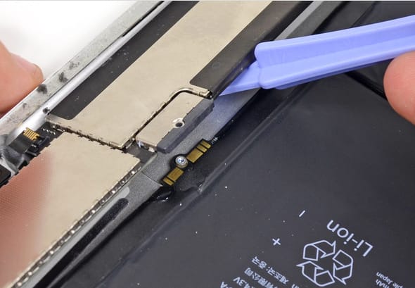 Erre vajon nem gondoltak az Apple-nél? Itt az iPad Air gyengesége