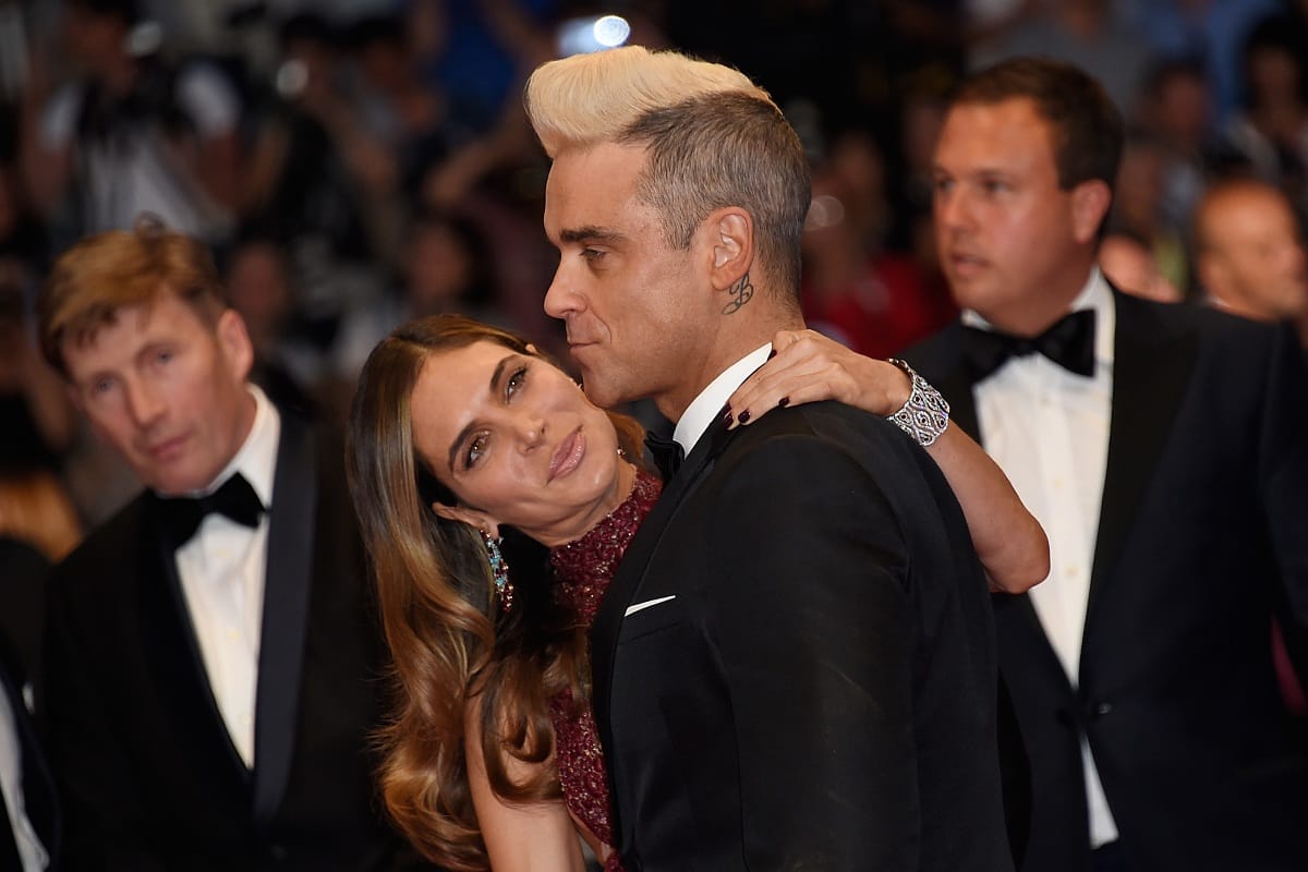 Óriási show-t ígérnek a hétfői Robbie Williams-koncertre