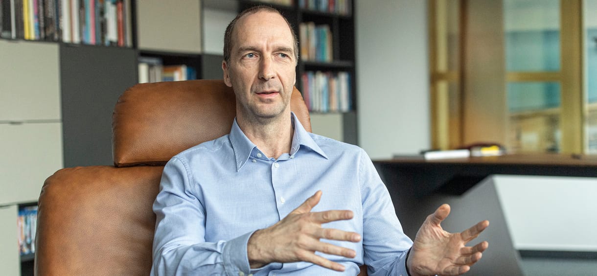 Oszkó Péter: Folytatni kell a paksi bővítést