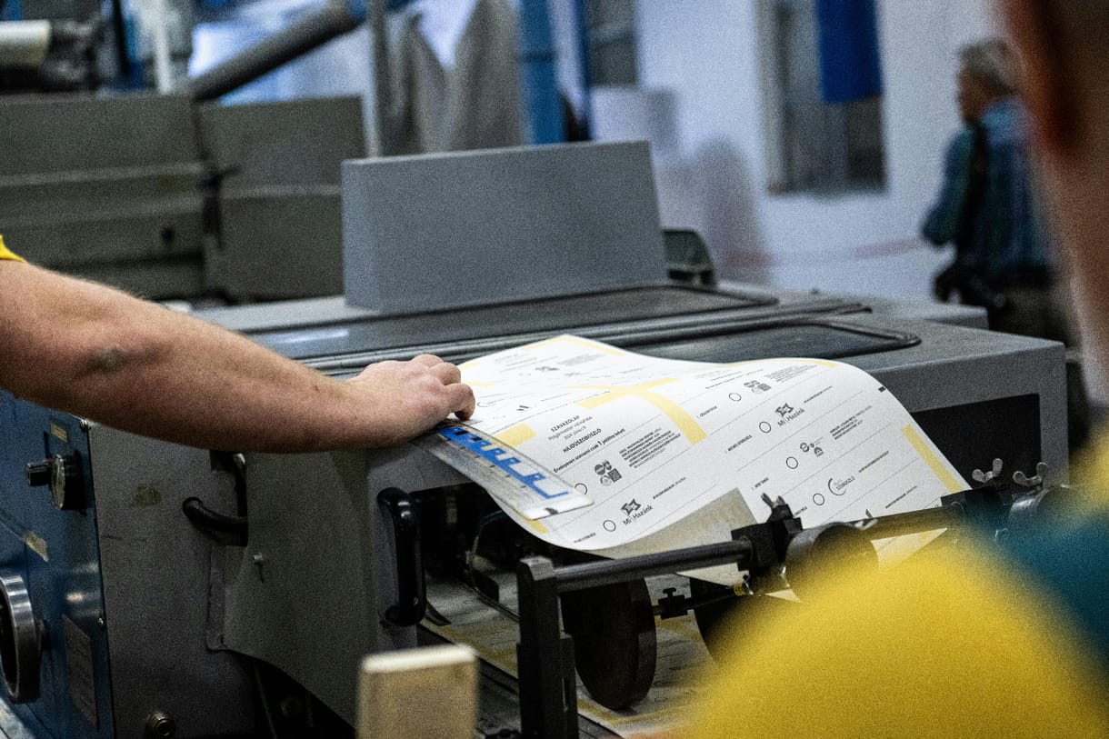 Mégsem indul az önkormányzati választáson az a táti jelölt, aki náci szimbólumokat tetováltatott magára
