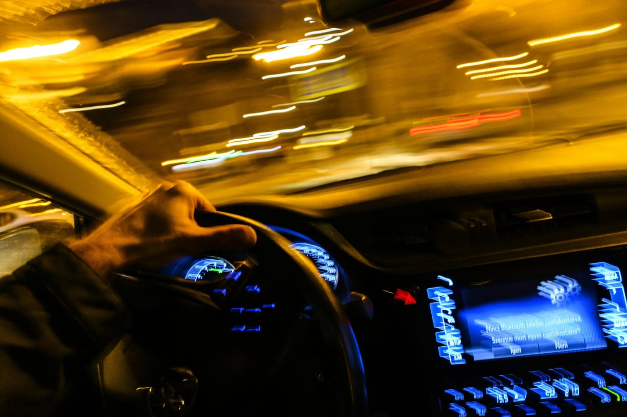 Tudományos tény lett: a férfiak jobban navigálnak, mint a nők – de nem azért, amiért gondolná