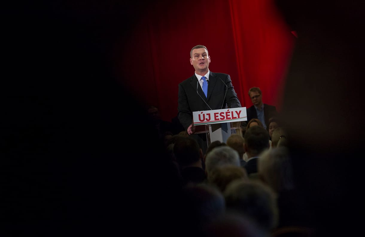 Megszólalt az exújságíró, aki az MSZP kommunikációját irányítja