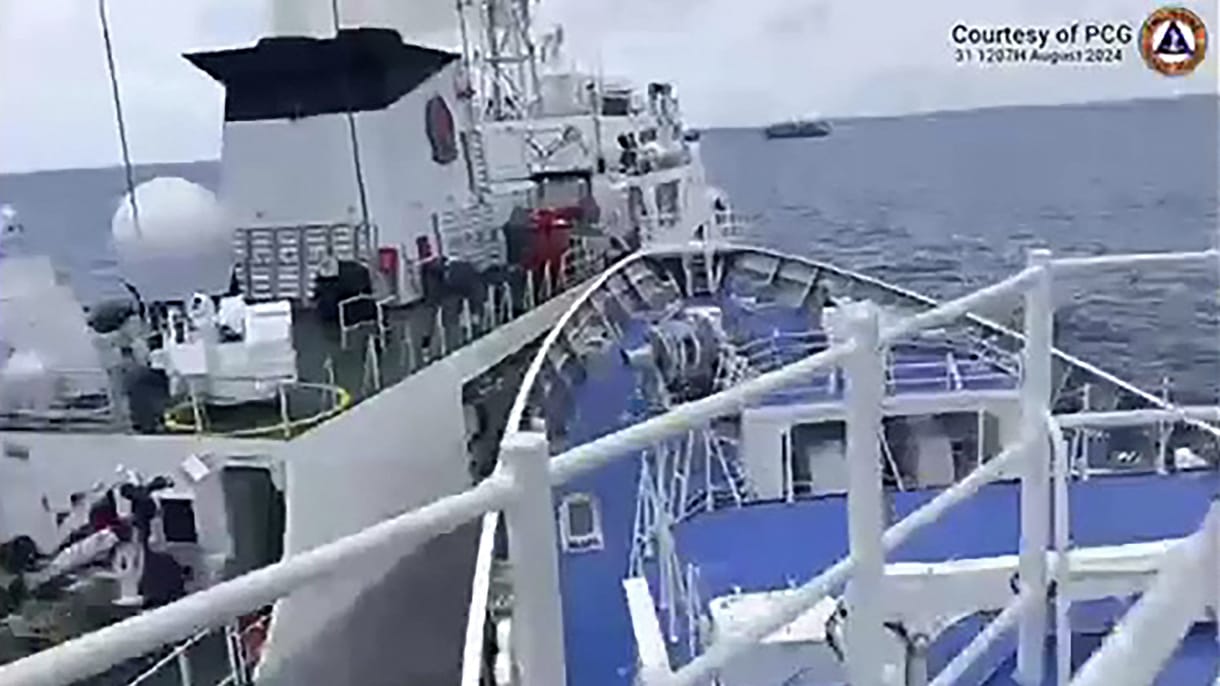 Videó: Összeütközött egy kínai és egy Fülöp-szigeteki hajó a Dél-kínai-tengeren