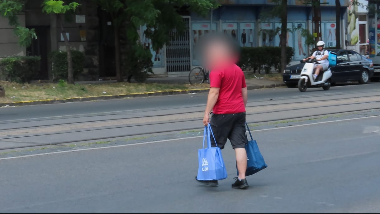 Négy év alatt, 80 millió forintból készült el egy zebra Józsefvárosban