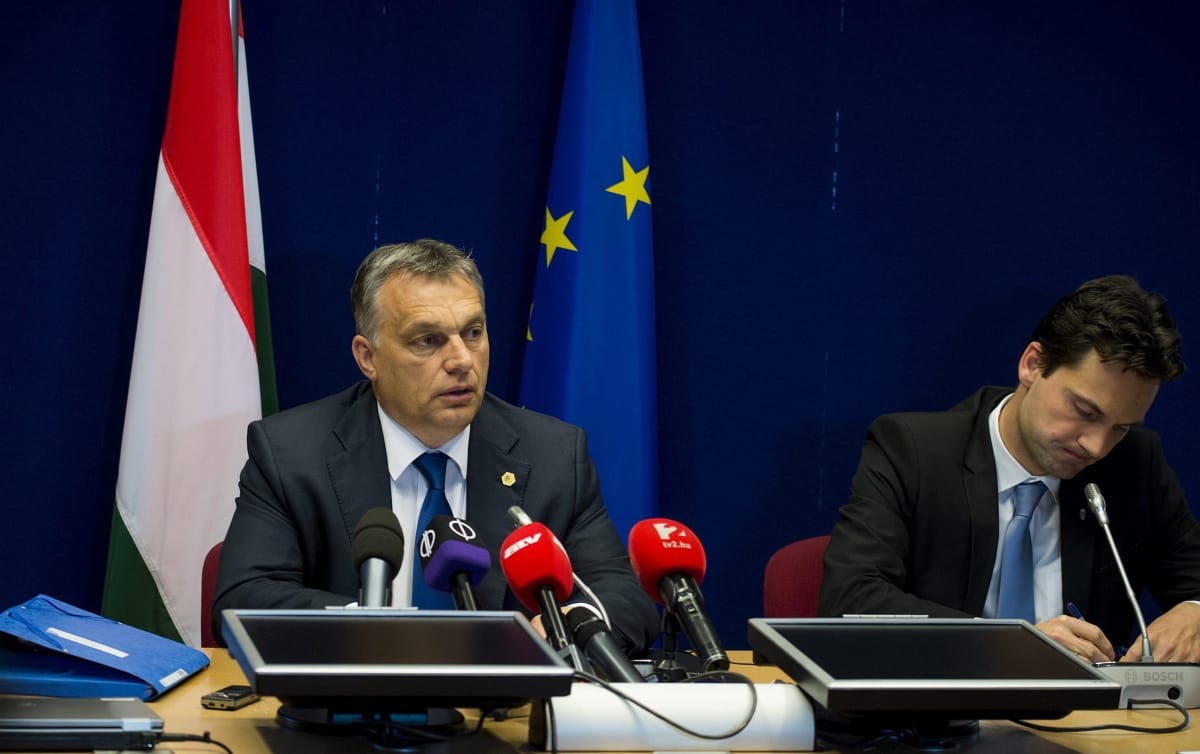 Orbán sajtófőnöke szerint aki épp nem ír sehová, az nem újságíró