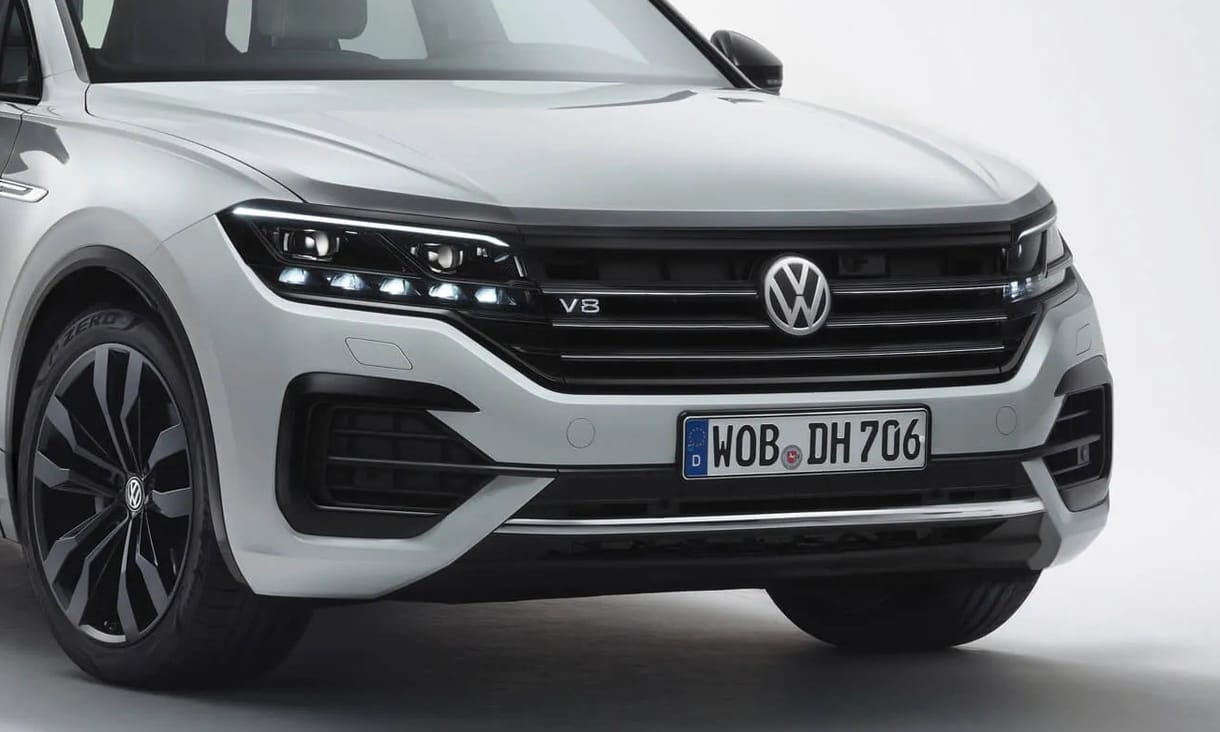 Búcsúzik a VW Touareg 421 lóerős V8-as dízelmotorja