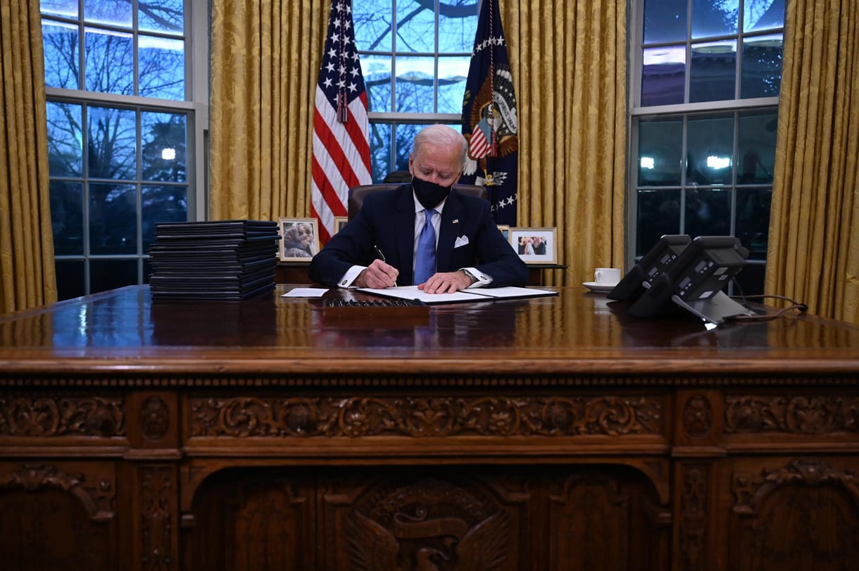 Rejtett üzenetet tetetett a Fehér Ház weboldalára Joe Biden, több új funkció is érkezett