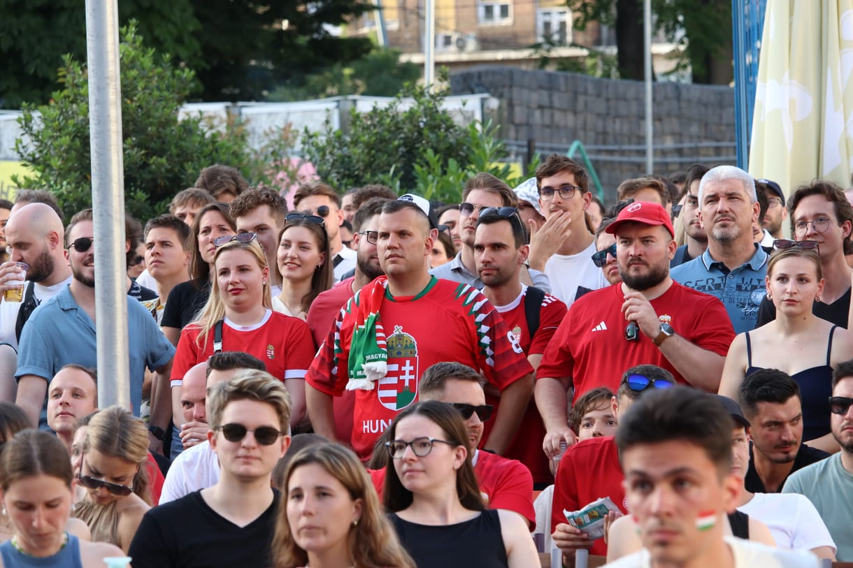 Így reagáltak Németország elleni meccsre a magyar szurkolók Városháza parkban - fotók