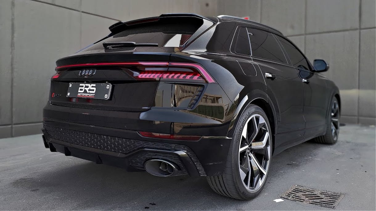 A hangja is dörgedelmes lett a 700 lóerősre húzott Audi RS Q8-nak 