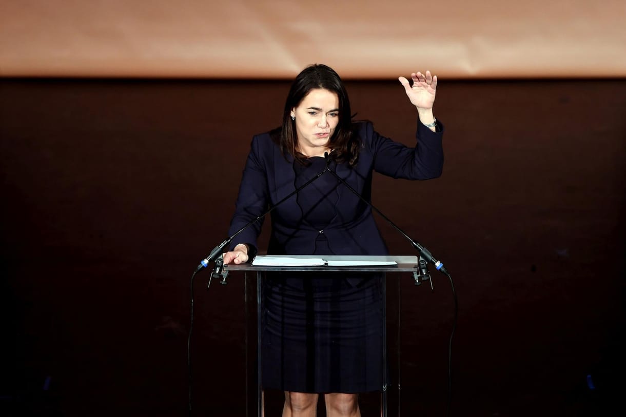 Novák: Heteken belül döntést kell hozni a Fidesz néppárti tagságáról