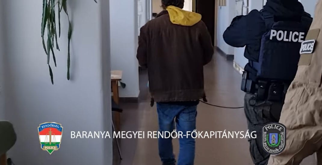 Költözéskor magával vitte áldozata évek óta a szerelőaknába rejtett holttestét
