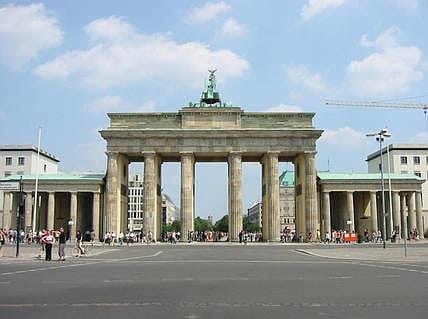 Őrizetbe vettek egy férfit Berlinben, aki merényletet tervezett az izraeli nagykövetség ellen