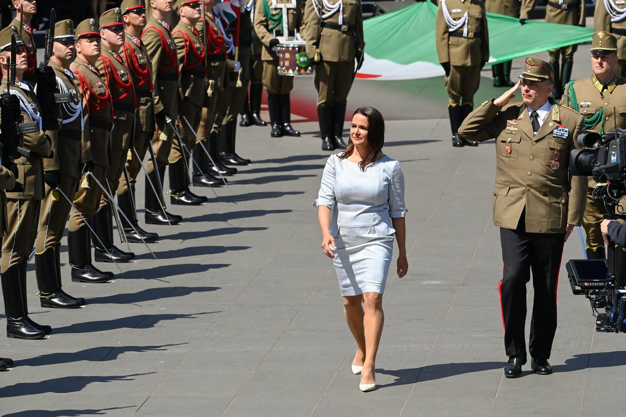 Novák Katalin többnyire honvédségi repülőgéppel utazik, ha hivatalos útra indul