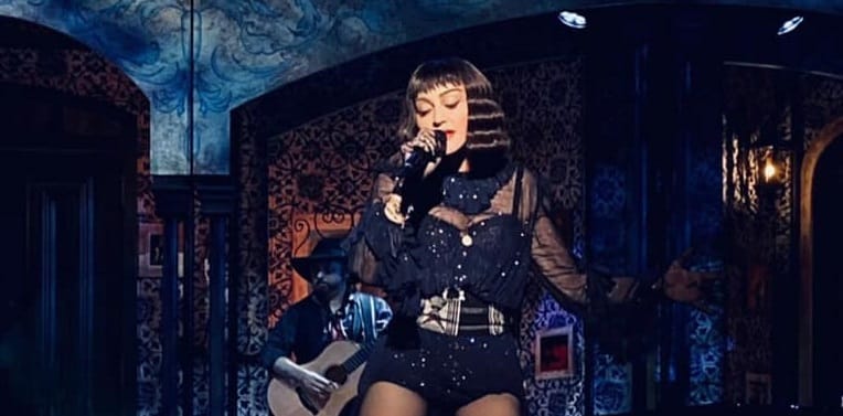 Madonna: „Hogy lehet, hogy egy 18 éves gyerek simán vehet két automata fegyvert?”